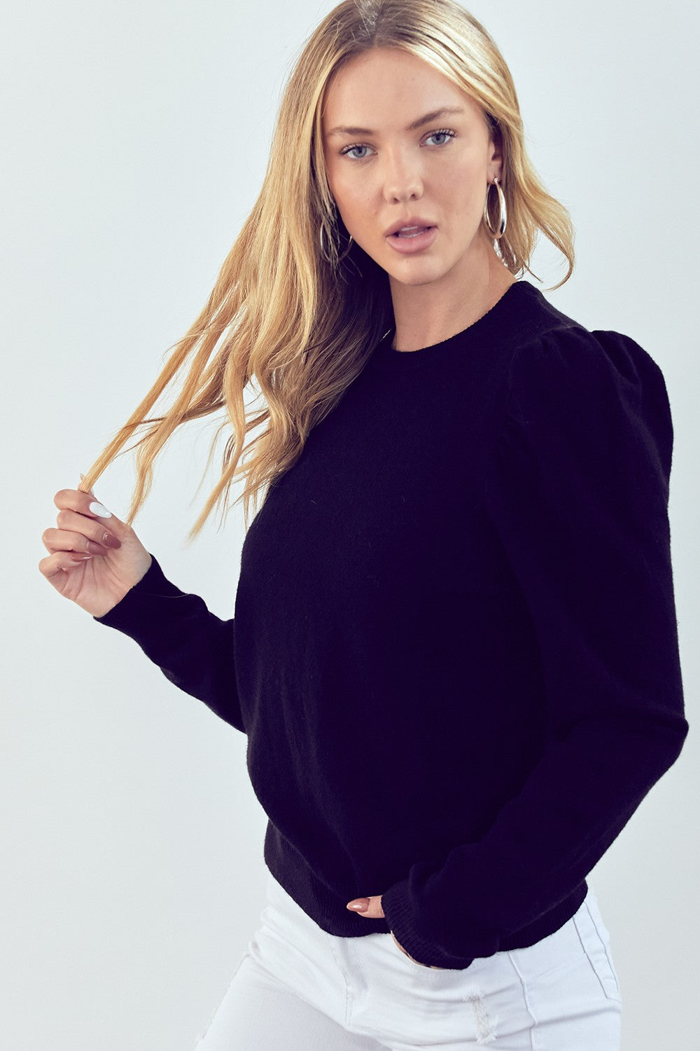 PIPER LIGHTWEIGHT SWEATER