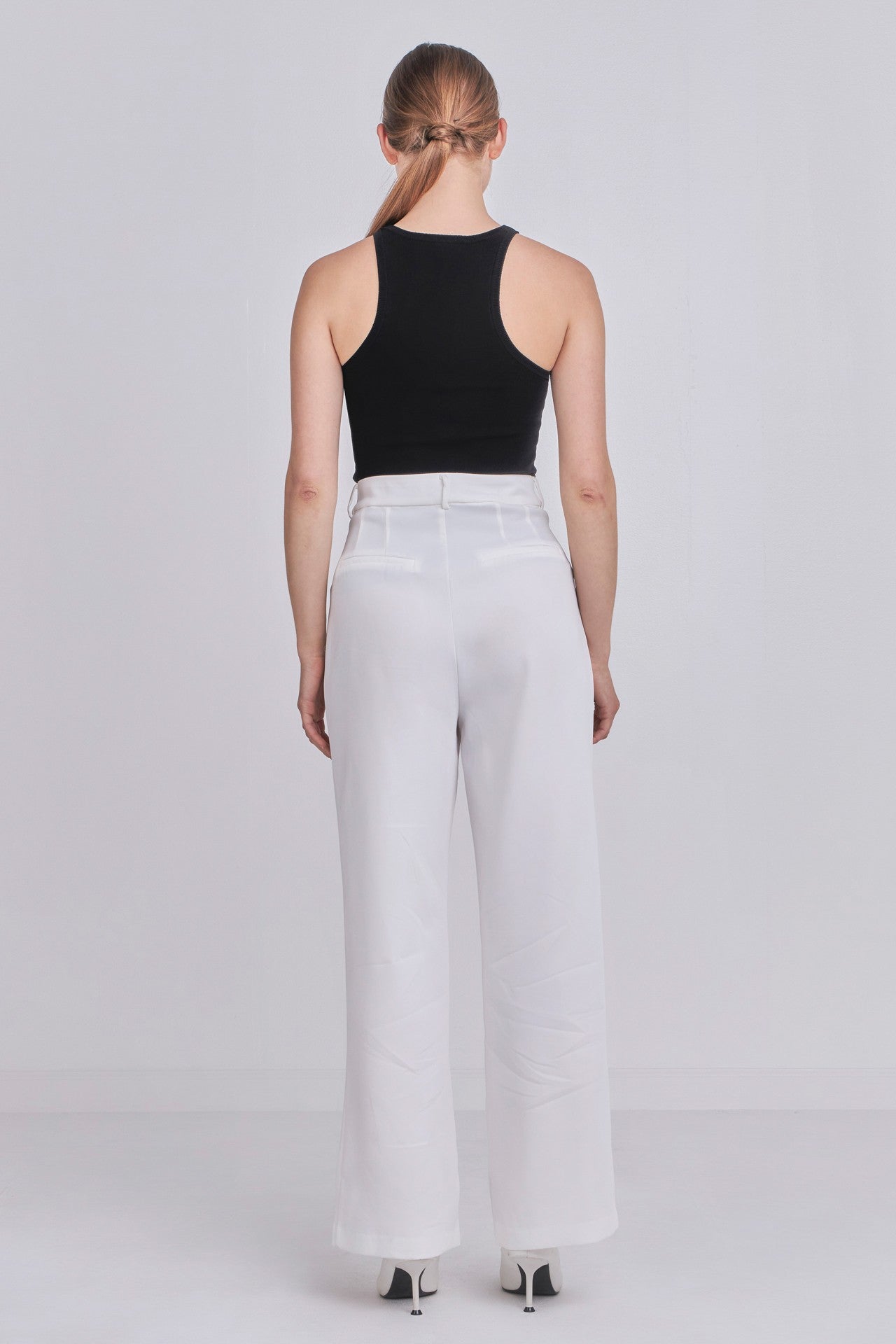 MARGARET TOP