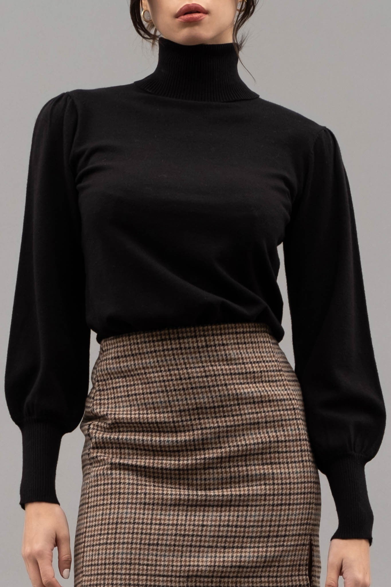 Carolyn Classic Turtleneck