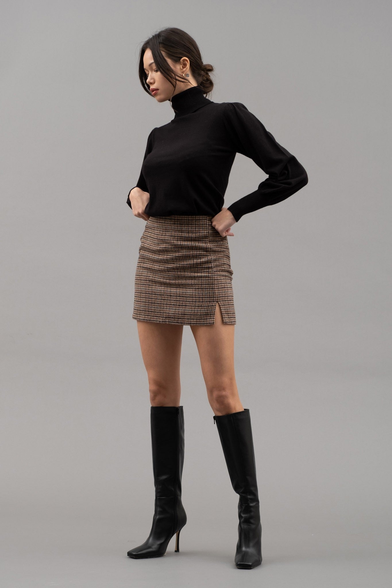 Carolyn Classic Turtleneck
