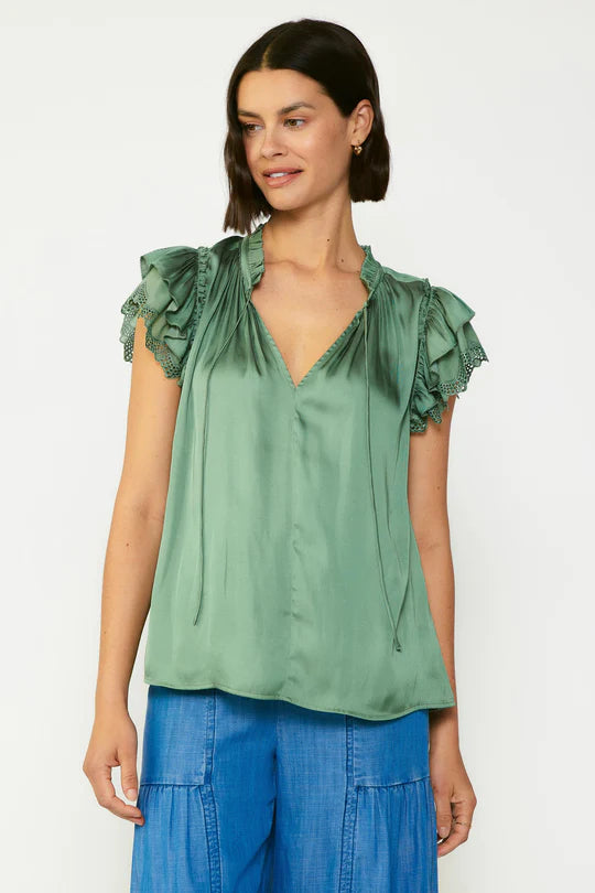 CHARLEE TOP
