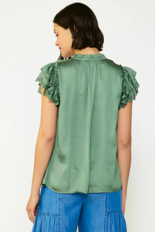 CHARLEE TOP