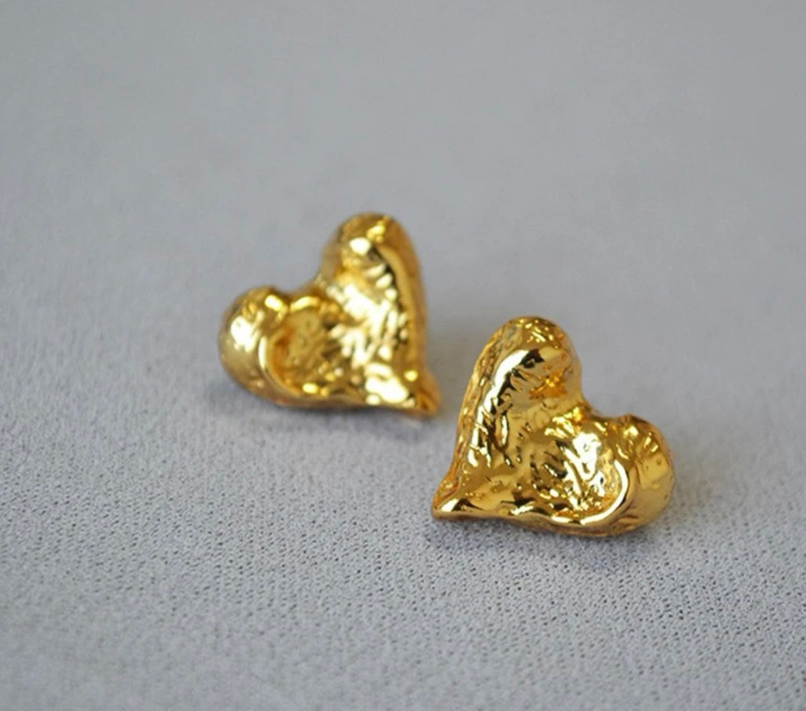Heart Studs