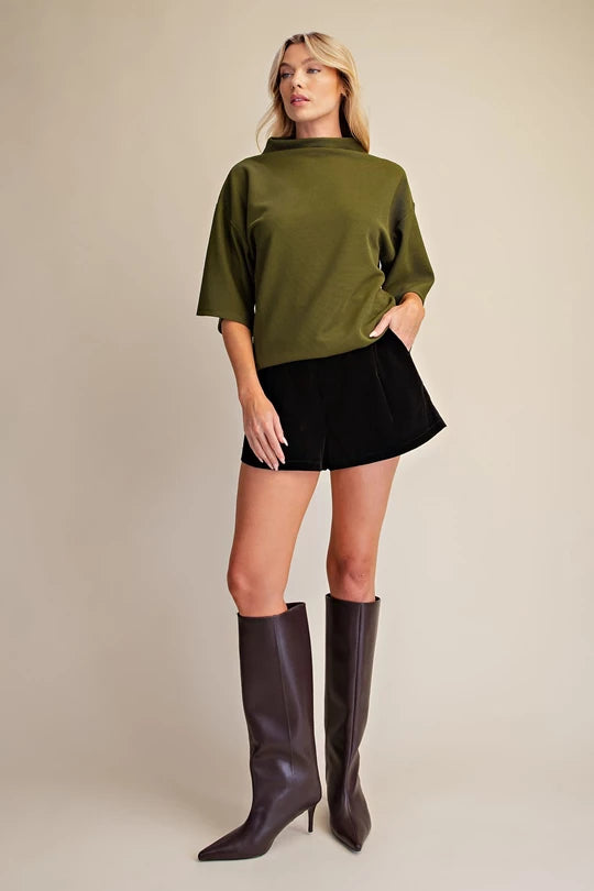 Classic High-Waist Short in Black - Front View
