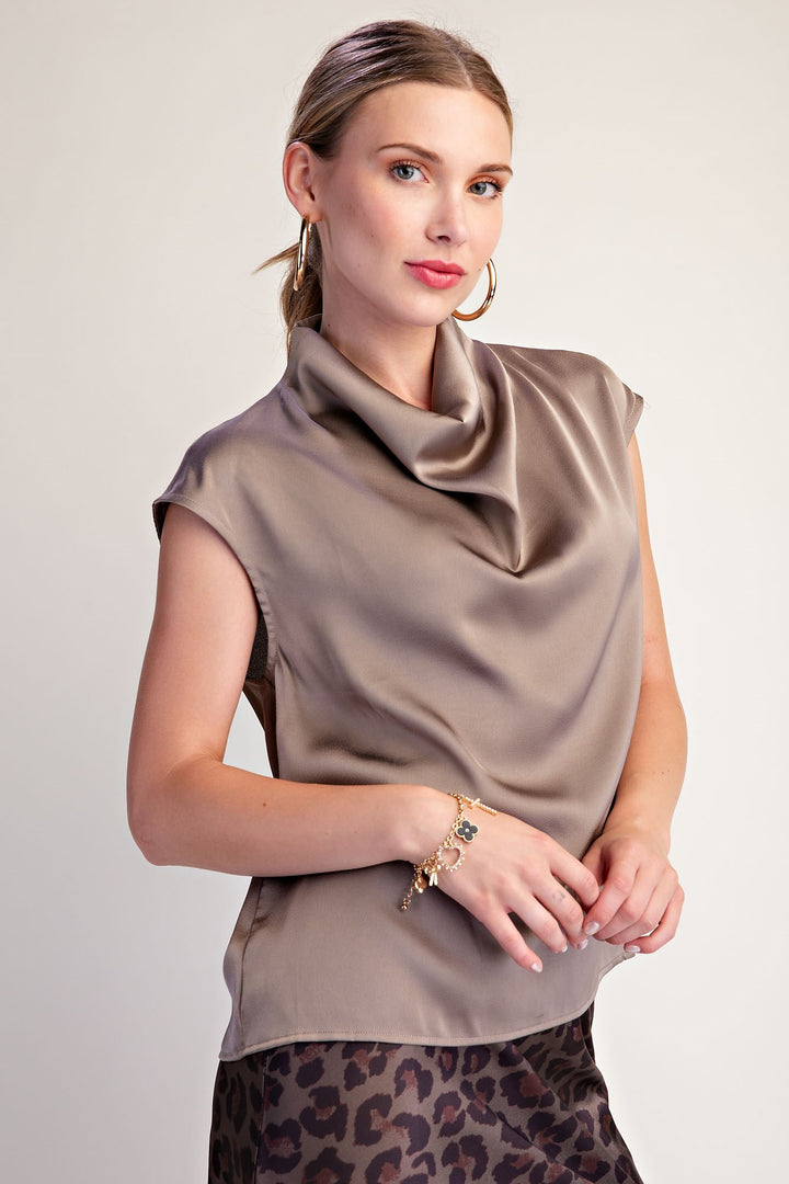 Pilar Top in Mocha