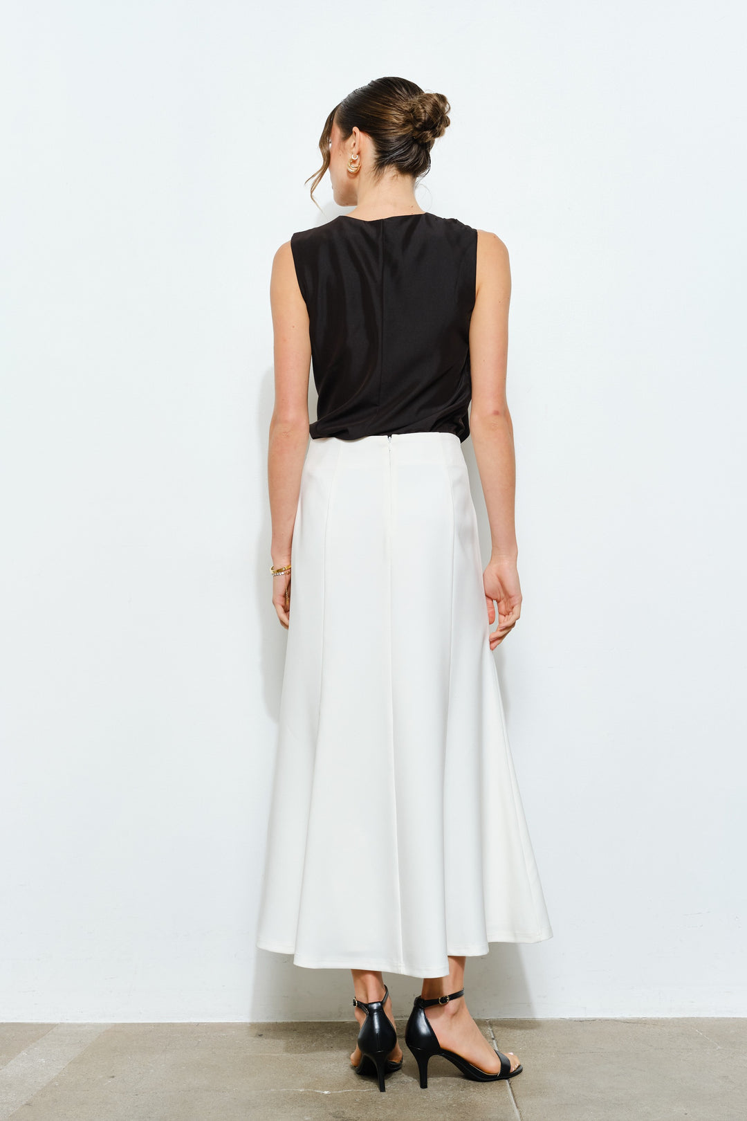 Aria Asymetrical Top