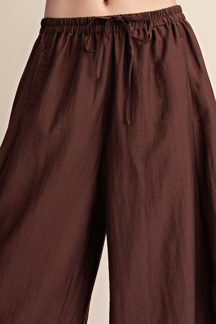 Liora Barrel Lace Pant in Brown