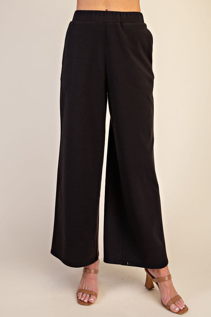 Marin Set in black — view 1