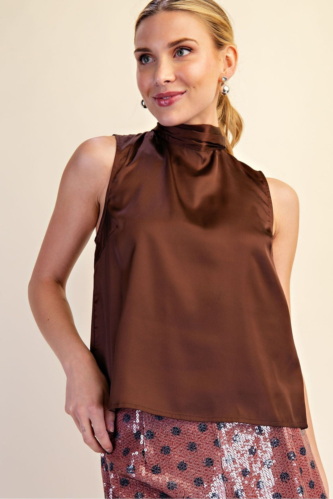Payton Top in Brown