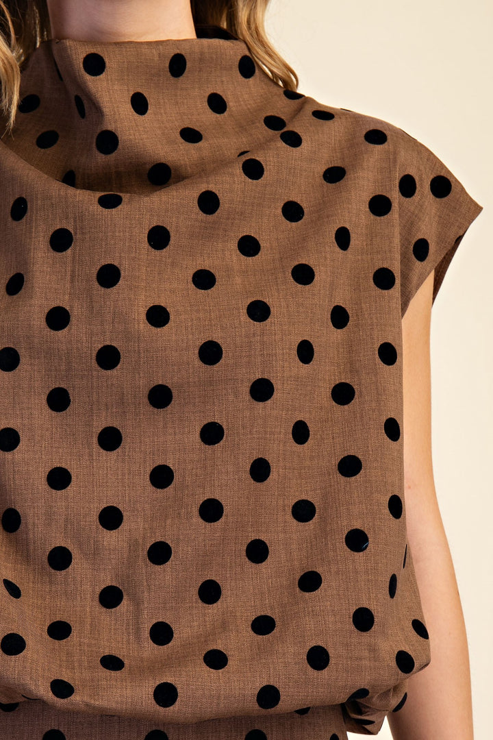 Maryanne Top in Mocha