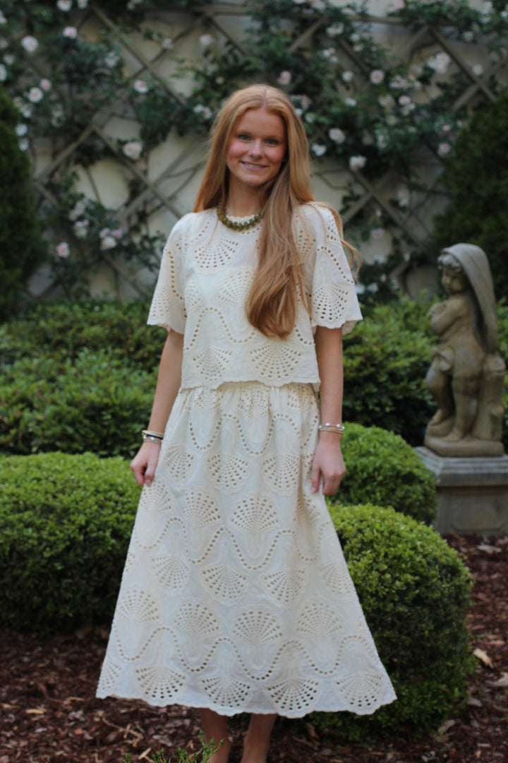 Cannes Eyelet Set