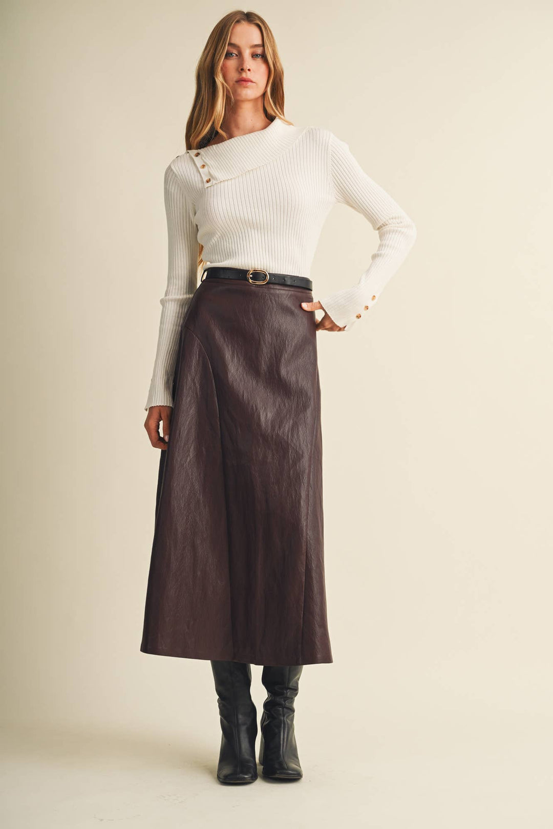 Zelda Skirt in maroon — view 6