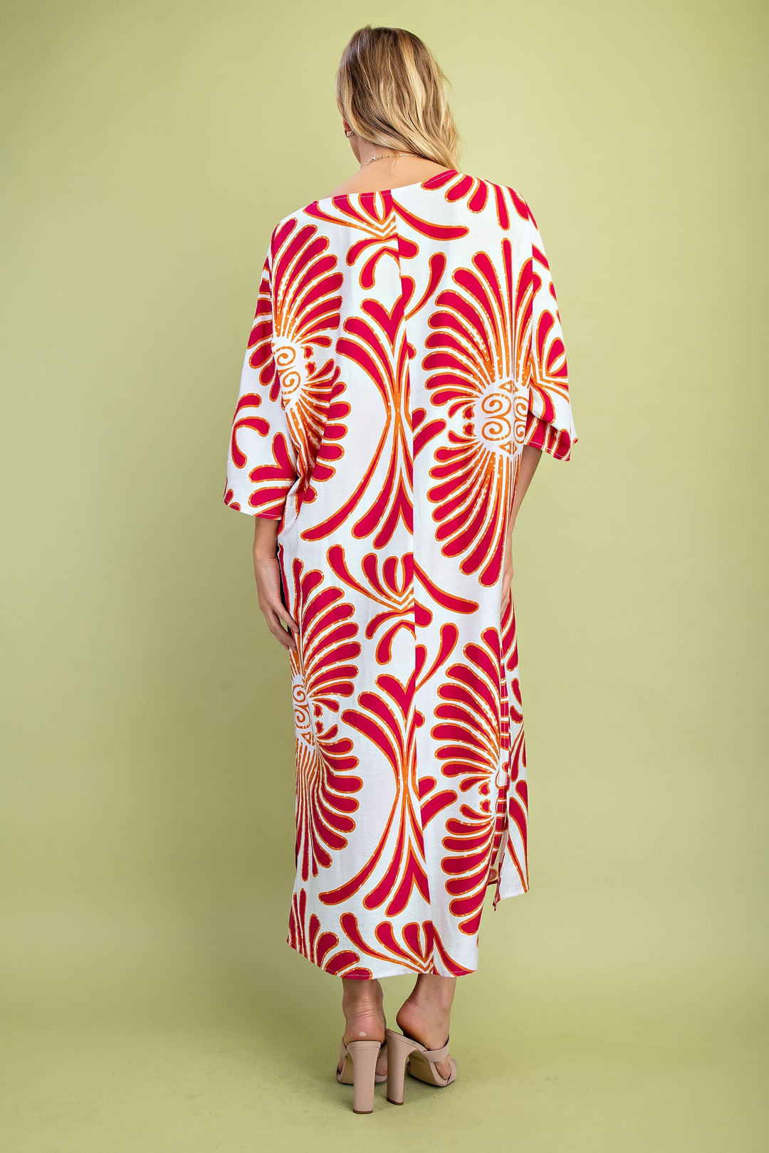 Winn Kaftan