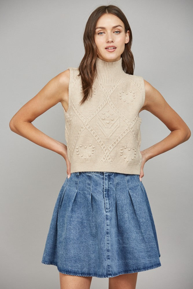 Cable Knit Sleeveless Sweater