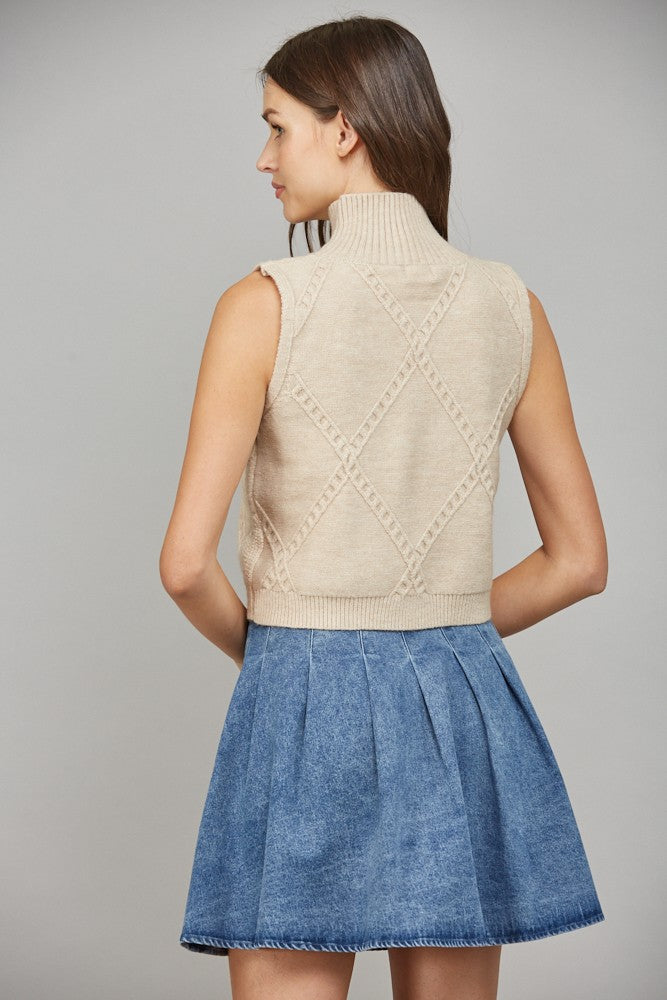 Cable Knit Sleeveless Sweater