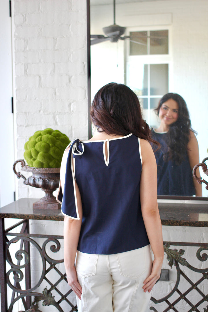Shoulder Bow Top