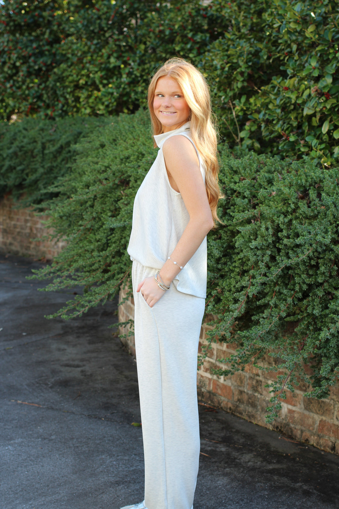 Lux Scuba Mock Neck Sleeveless Set