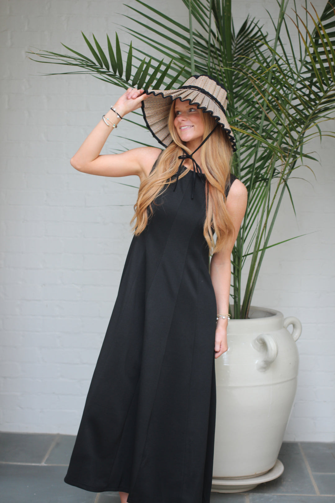 Everyday Sleeveless Midi Dress