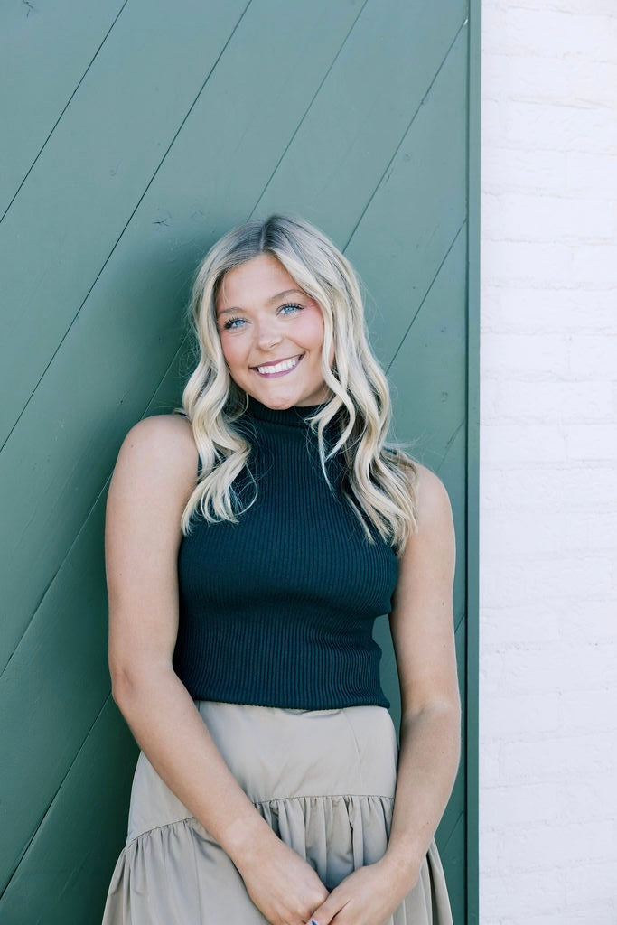 Mia Sleeveless Mock Neck Top