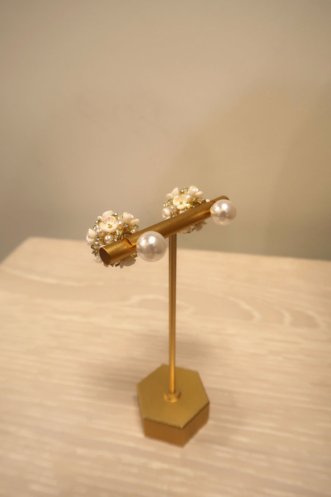 Crystal and Pearl Earring