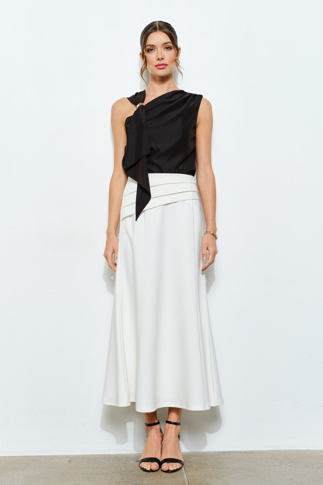 Aria Asymetrical Top