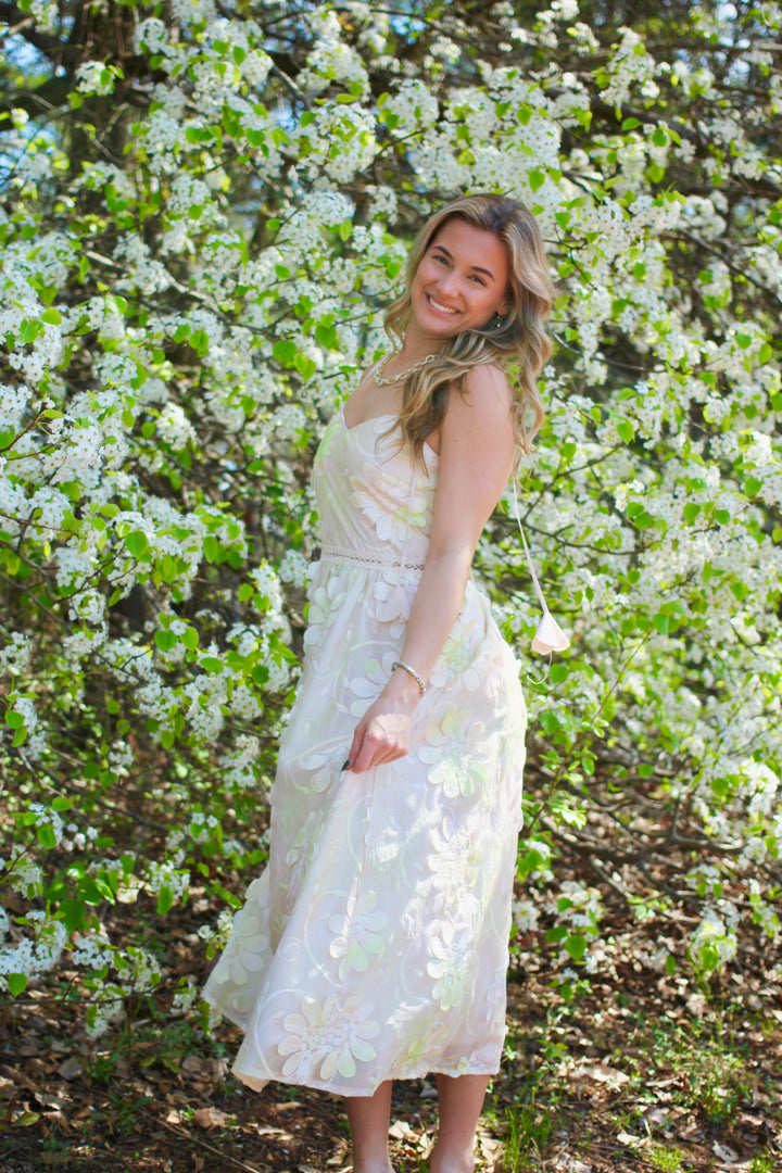 3-D Daisies and Sunshine Dress