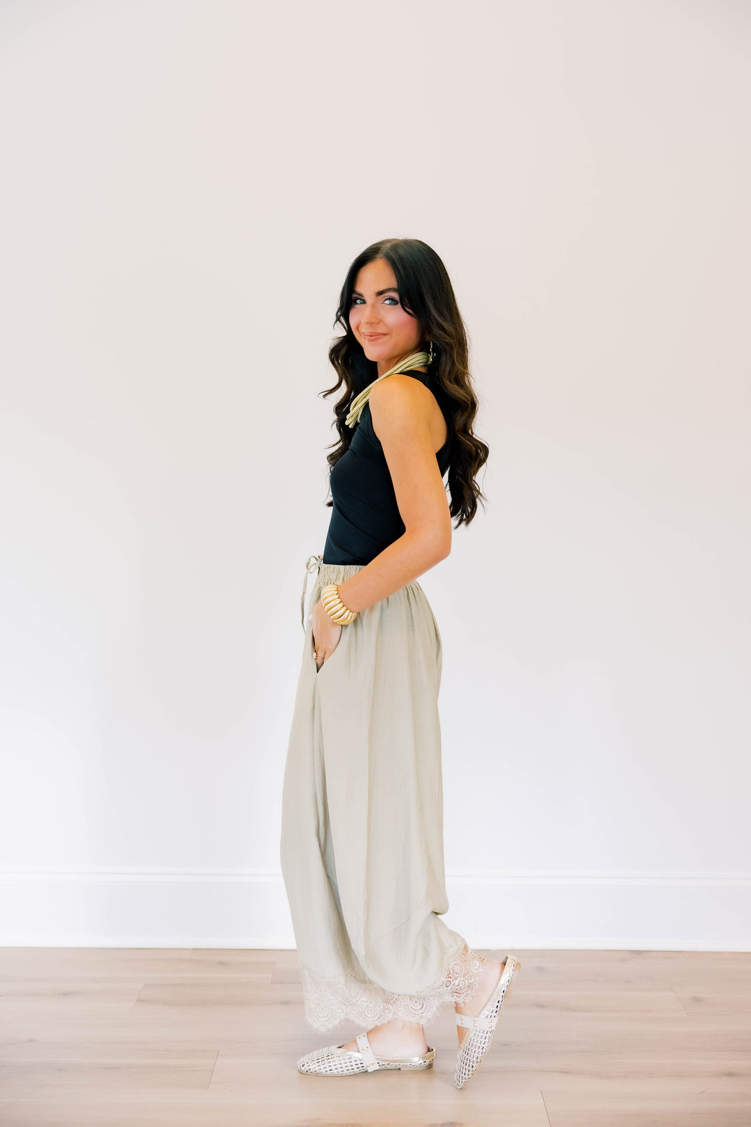 Liora Barrel Lace Pant