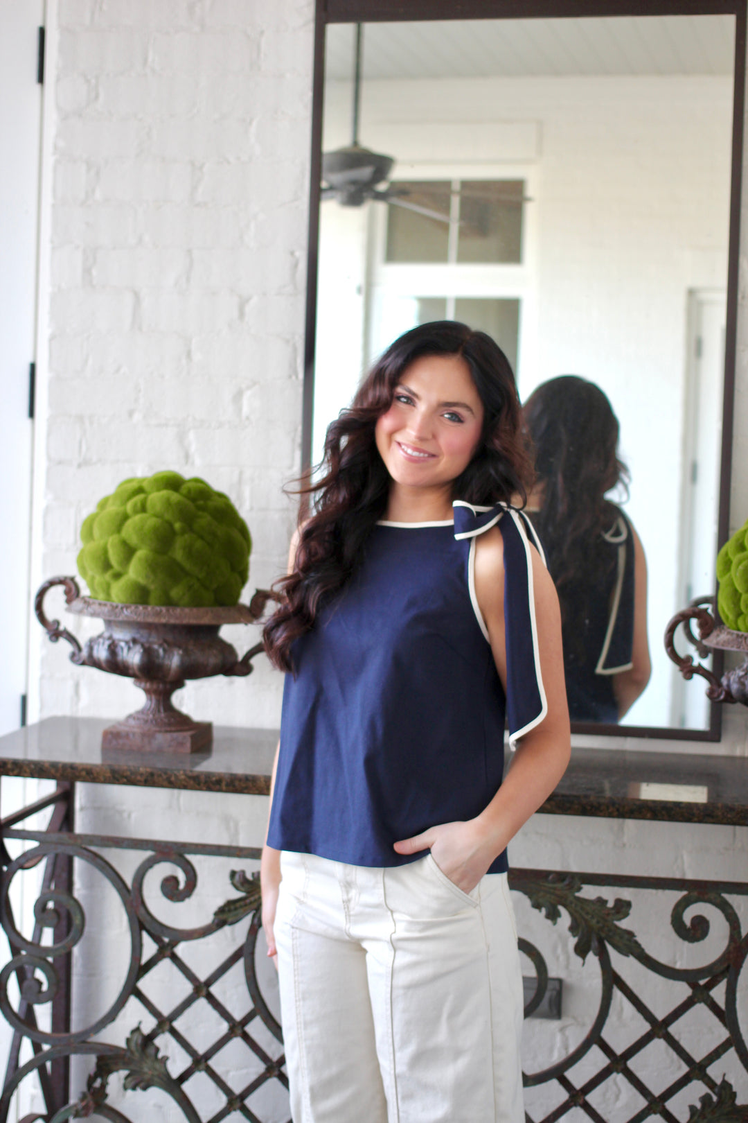 Shoulder Bow Top