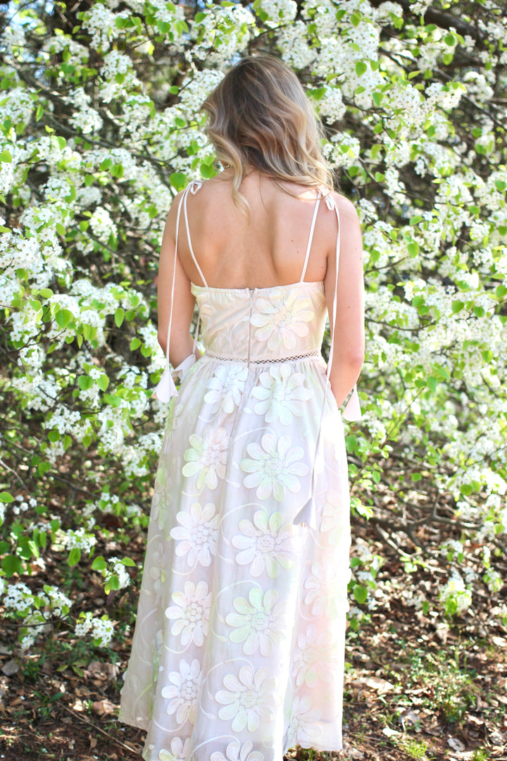 3-D Daisies and Sunshine Dress