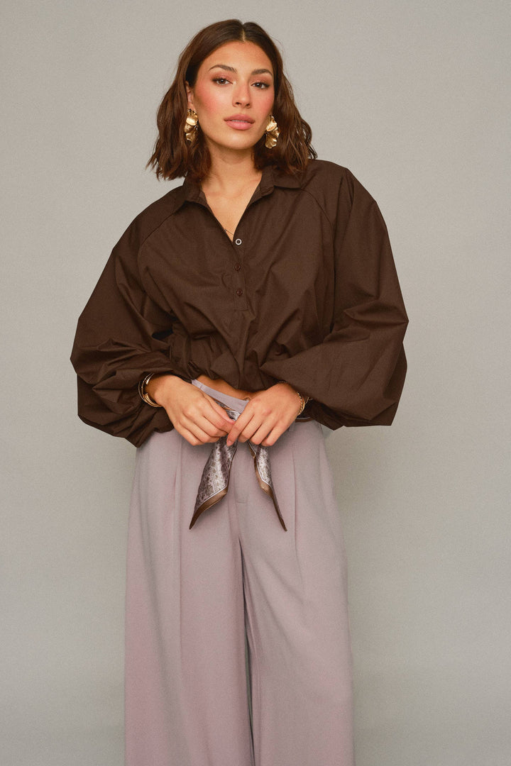 Izzie Top in Brown