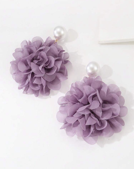 Pearl Tulle Statement Earring