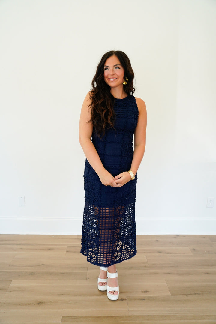 Textured Sleeveless Maxi Dress