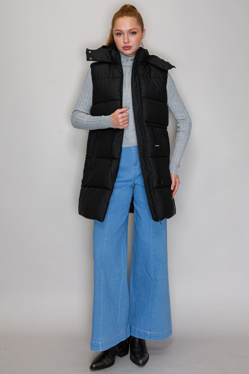 Hunter Vest in Black