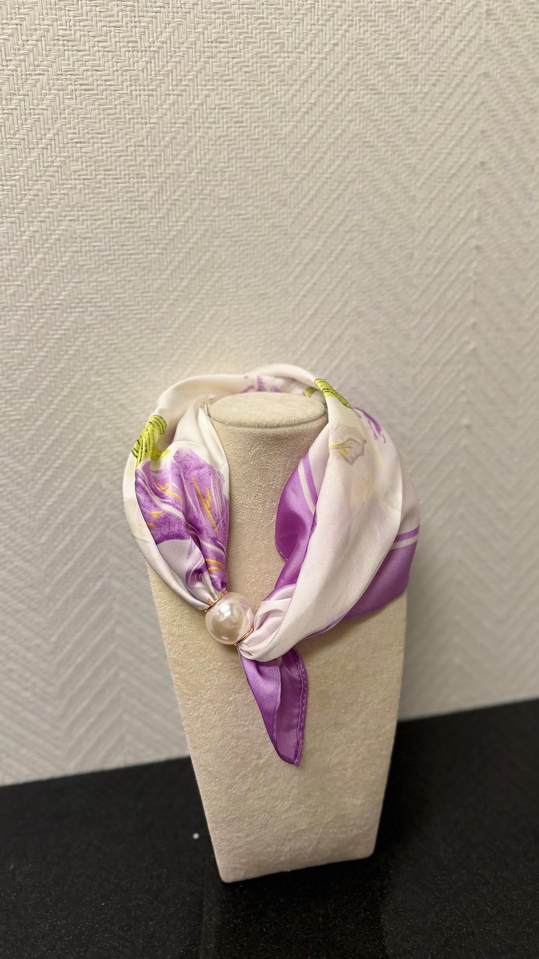 Magnetic Scarf Necklace - Multiple Colors