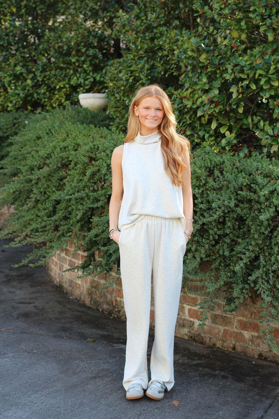 Lux Scuba Mock Neck Sleeveless Set
