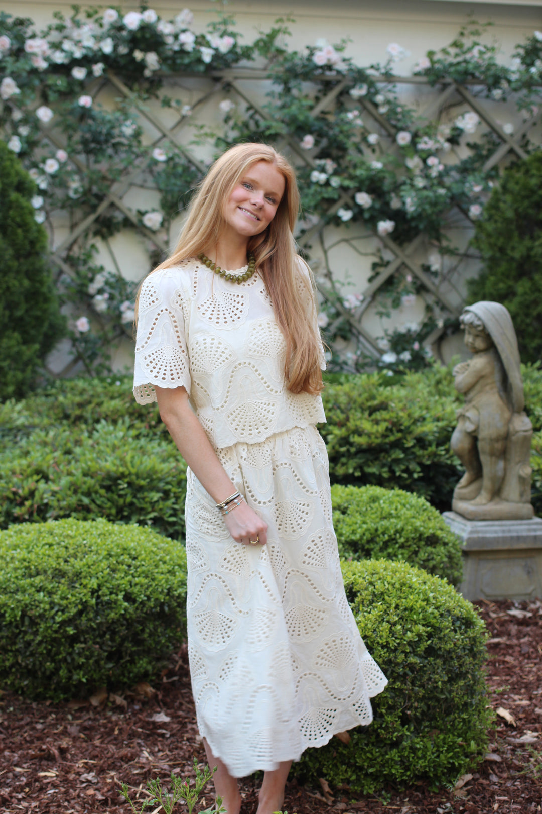 Cannes Eyelet Set