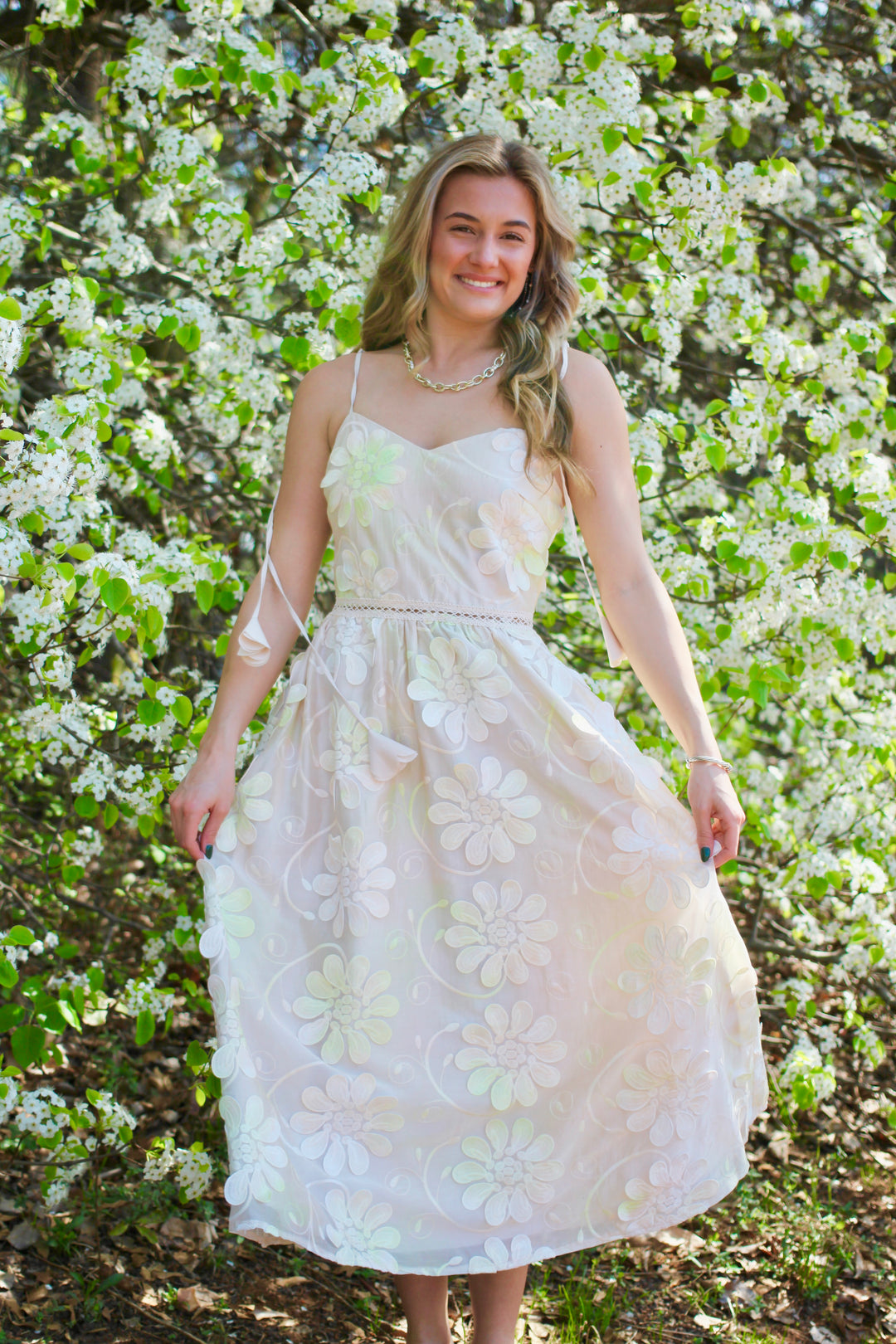 3-D Daisies and Sunshine Dress