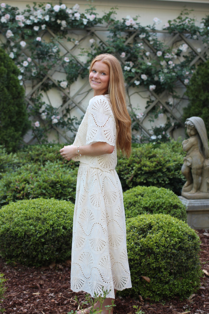 Cannes Eyelet Set