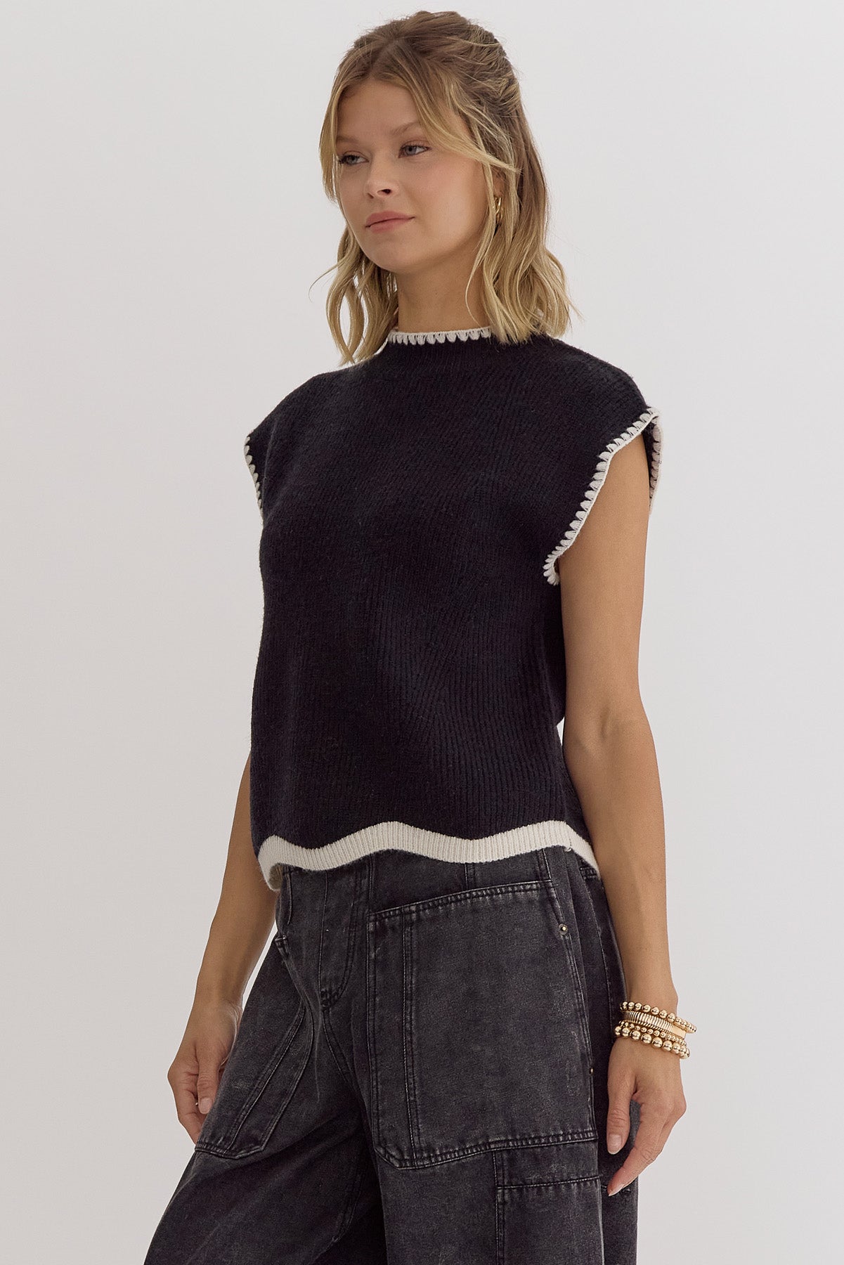 Contrast Scallop Sweater Top