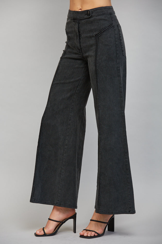 Logan Pants - Black