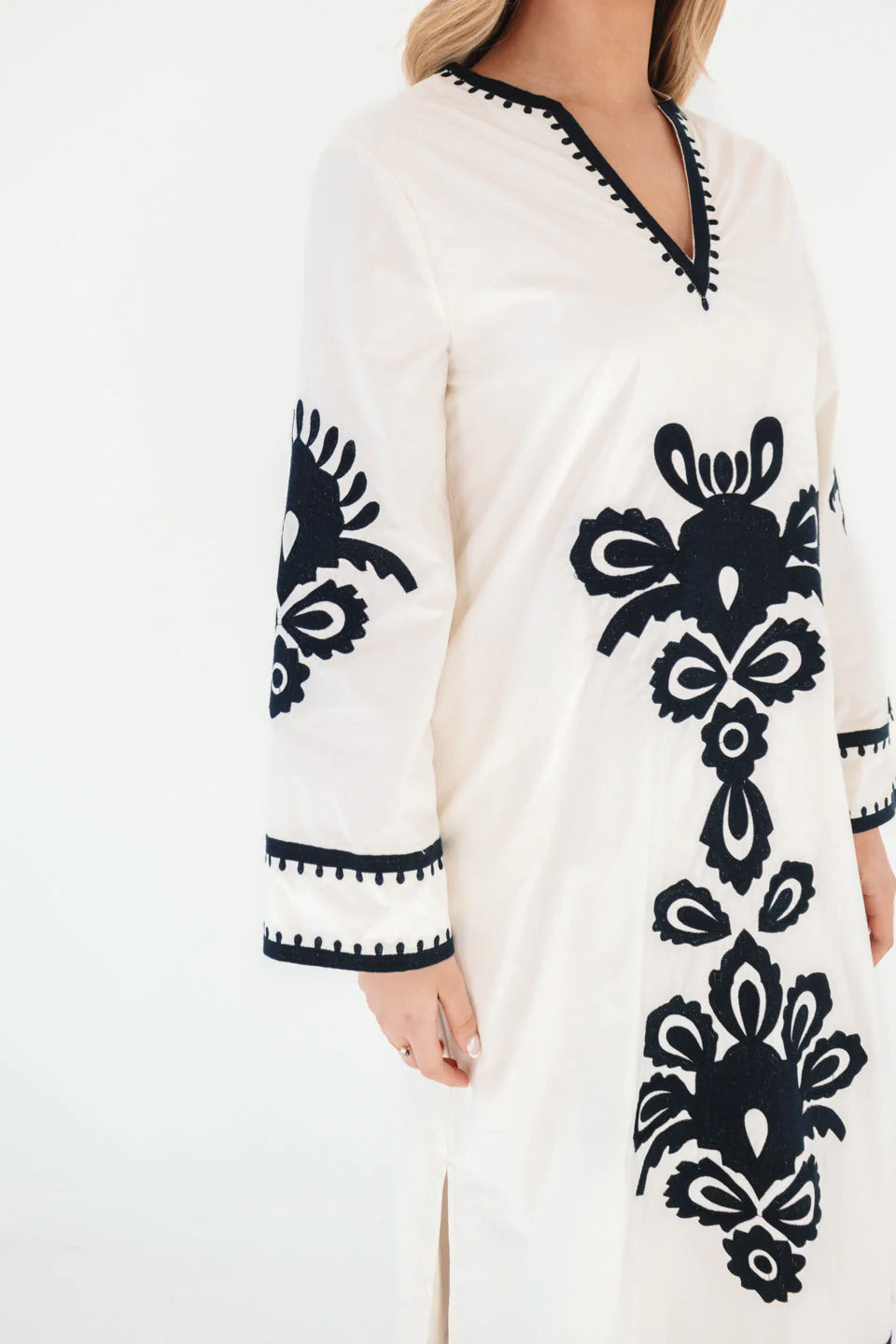 Hanna Embroidered Kaftan