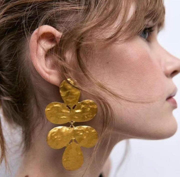 Gold Fig Leaf Earring