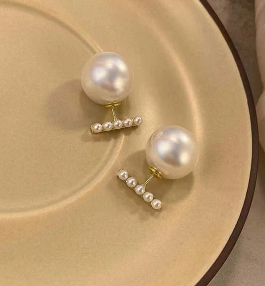 Pearl Bar With Pearl Back Stud Earring
