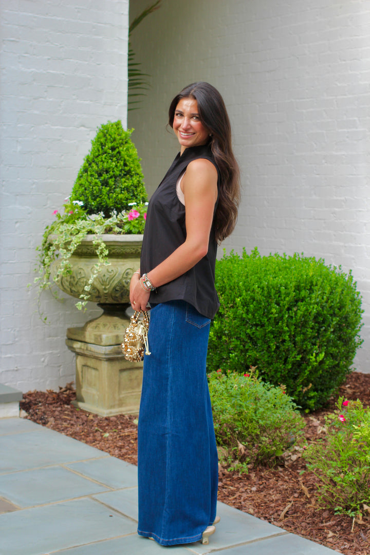 Split Collar Sleeveless Blouse