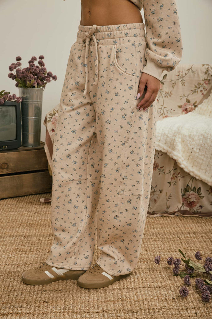 Reesa Set - wide leg pants side pocket detail, khaki multi ditsy floral