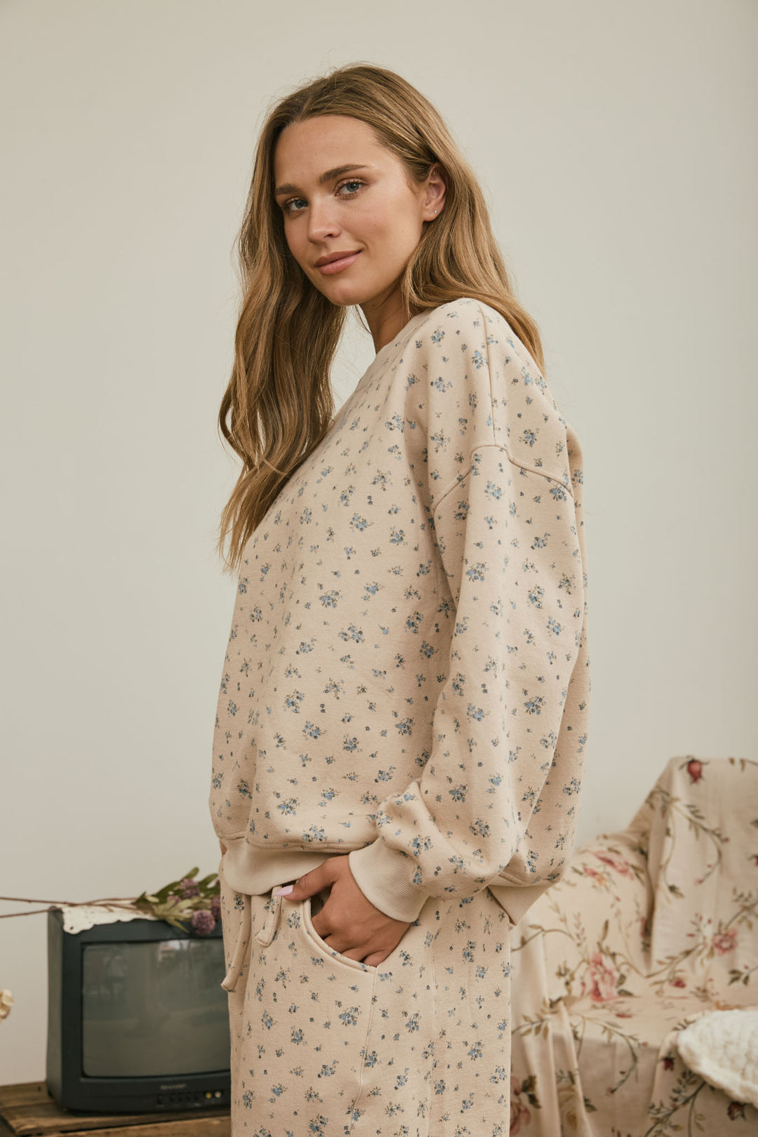 Reesa Set - khaki multi ditsy floral sweatshirt and wide leg pants, side view