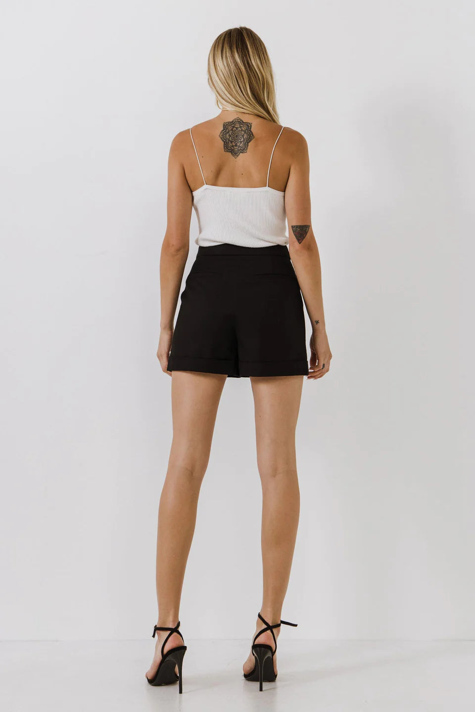 Tailored Basic Shorts