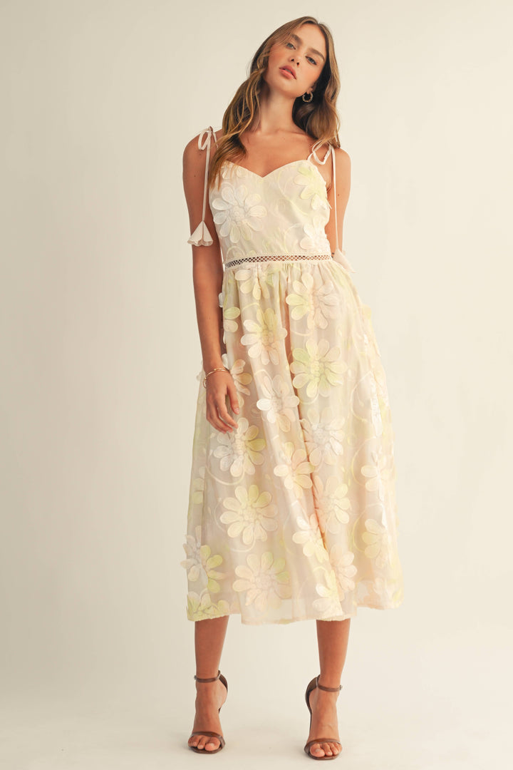 3-D Daisies and Sunshine Dress