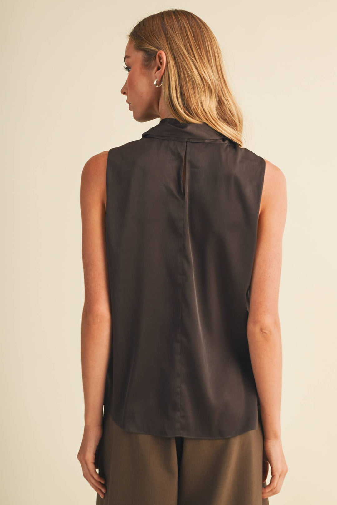 Leigh Top in Dk Oak