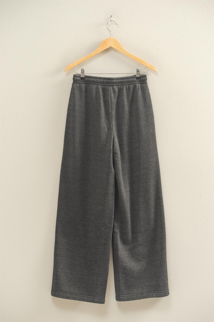 Collared V-Neck Set